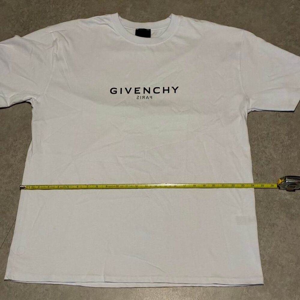 Givenchy Men's White T-shirt